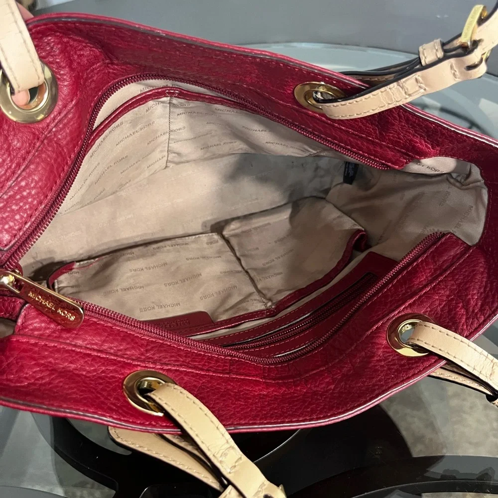 MICHAEL Michael Kors Bedford Red Pebbled Leather Pocket Tote